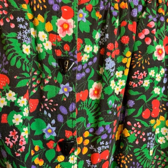 Vintage Handmade A-line Skirt Black Floral & Cherry Pattern with Pockets - Picture 3 of 11